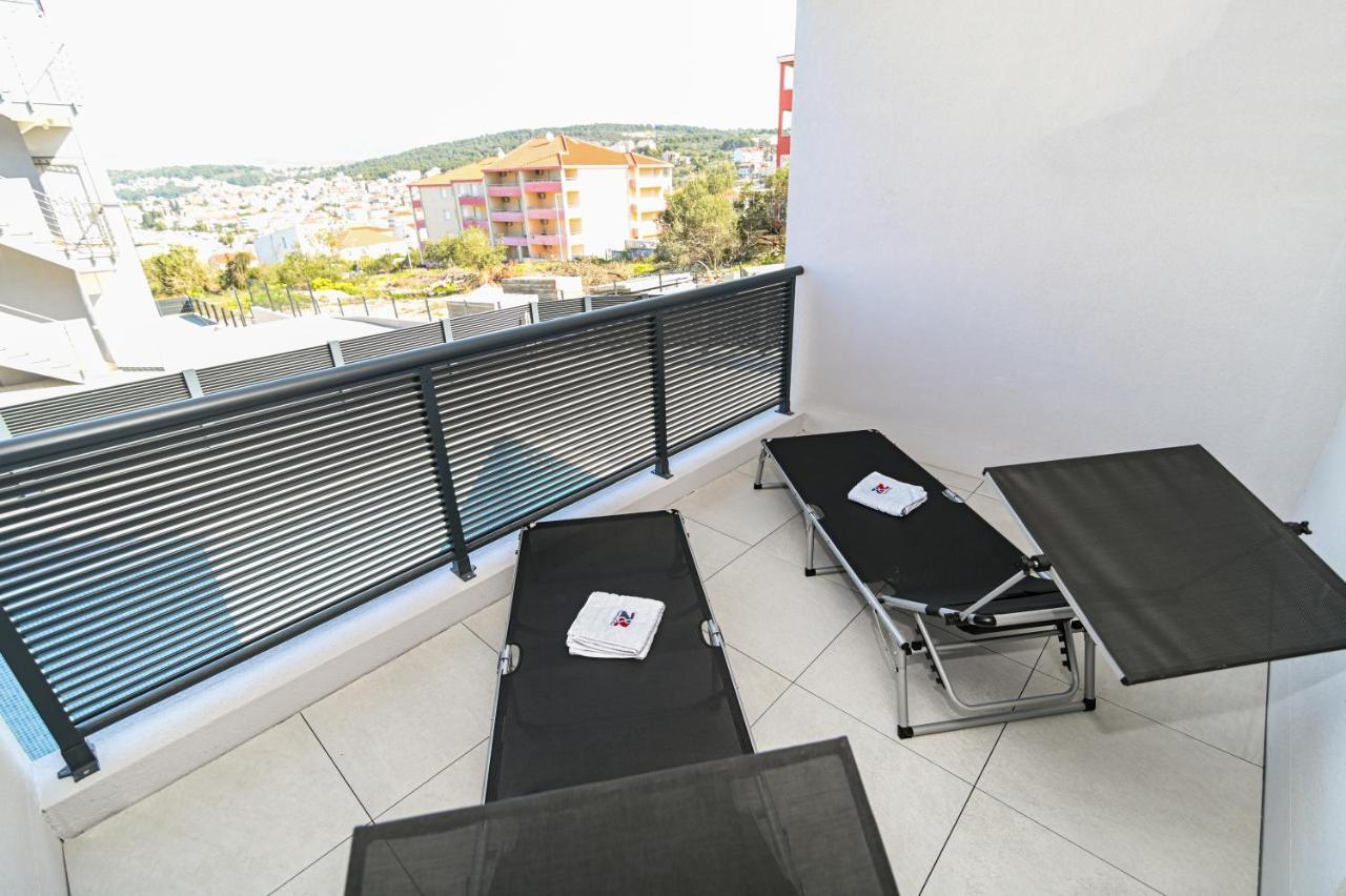 Luxury Apartment With Swimming Pool Ana Trogir Exterior photo